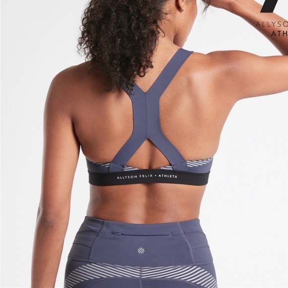 Allyson Felix x Athleta Collab Ultimate Legend Sports Bra Size Large - Picture 3 of 13